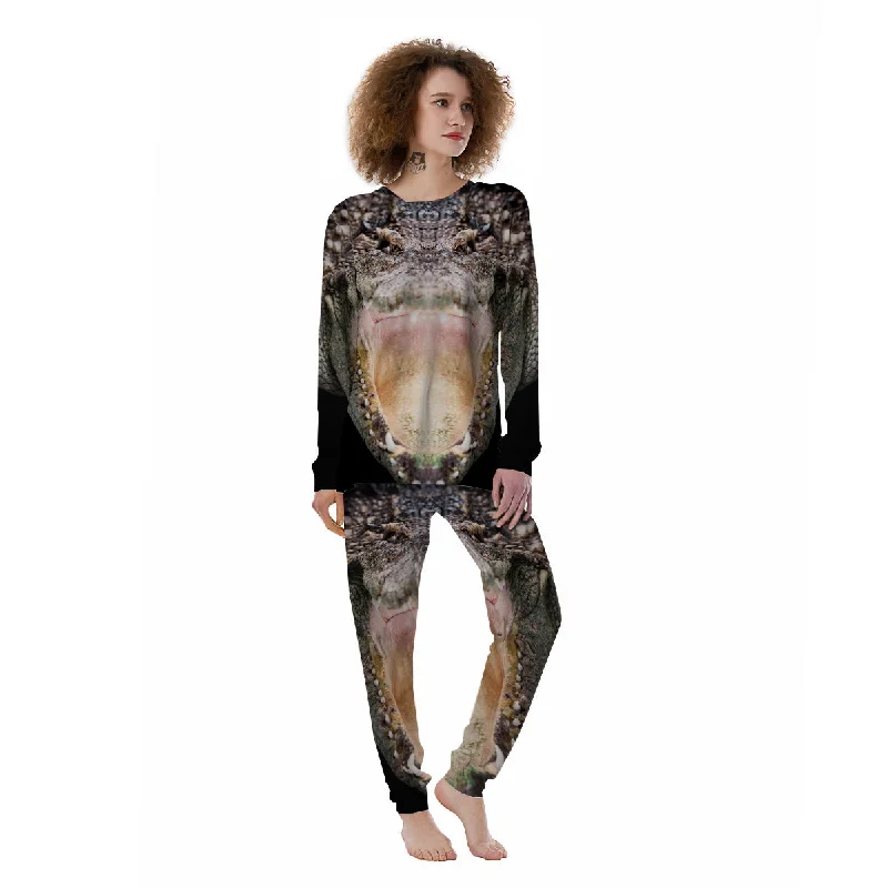 Portrait Crocodile Print Women's Pajamas