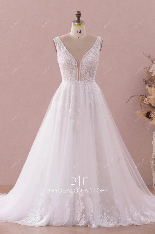 Sleeveless Beaded Plunging Neck Lace Wedding Dress